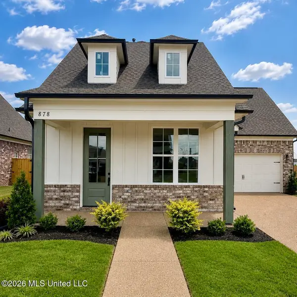498 Sunflower Street, Nesbit, MS 38651