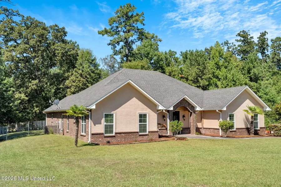 115 Village Lane, McComb, MS 39648 - #3