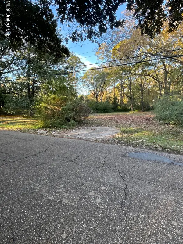4219 E Ridge Drive, Jackson, MS 39211