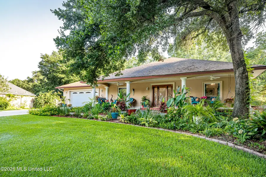 12 Gulfview Drive, Ocean Springs, MS 39564 - #3