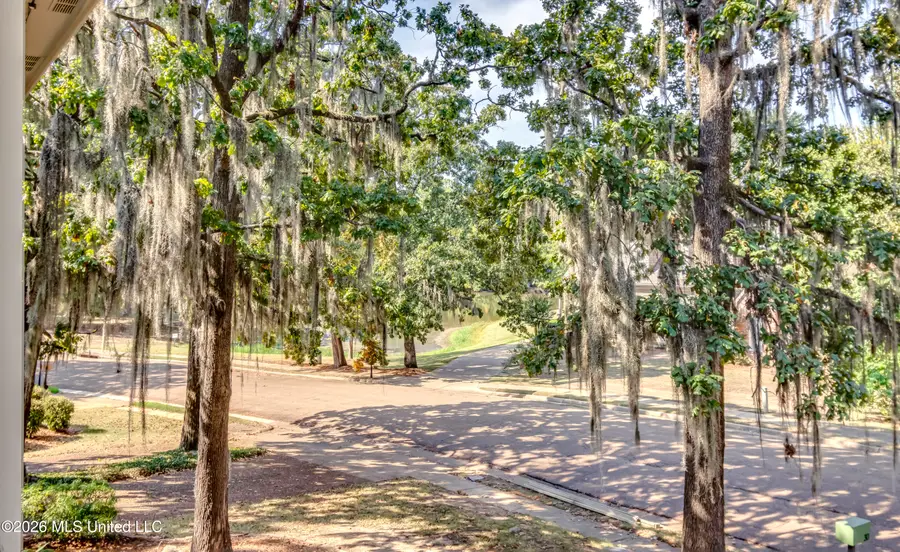 30 Moss Forest Circle, Jackson, MS 39211 - #3