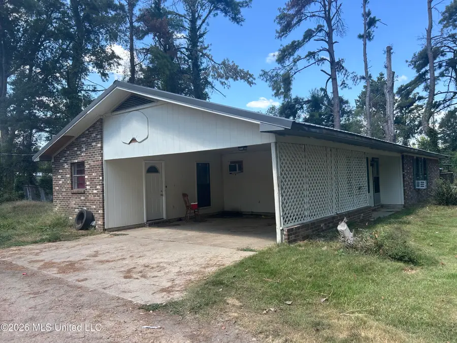 117 County Road 355, Greenwood, MS 38930 - #2