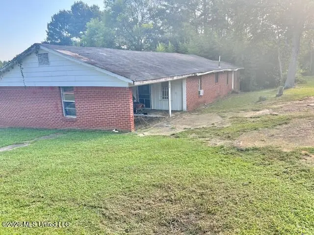308 Lewis Street, Carthage, MS 39051 - #1