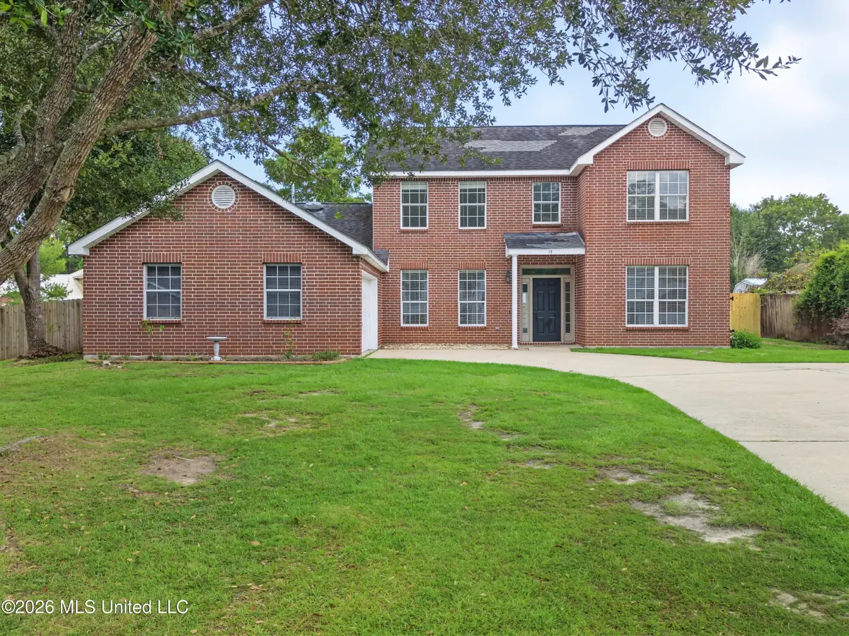 18 Lakeview Drive, Ocean Springs, MS 39564 - #1