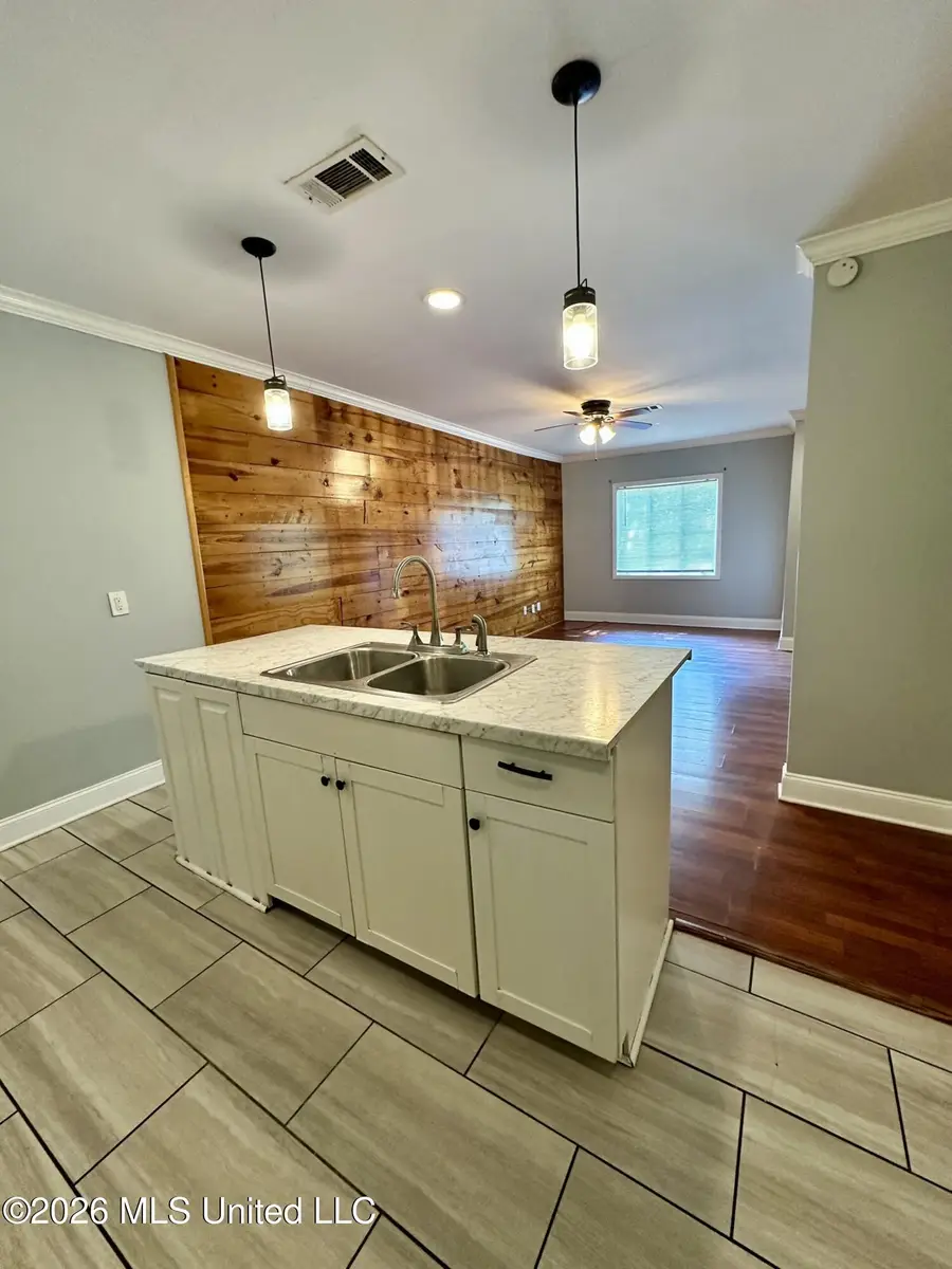 4171 Plaza Street, Jackson, MS 39206 - #3