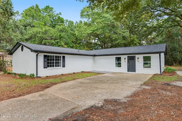 8812 Ferry Point Road, Gautier, MS 39553