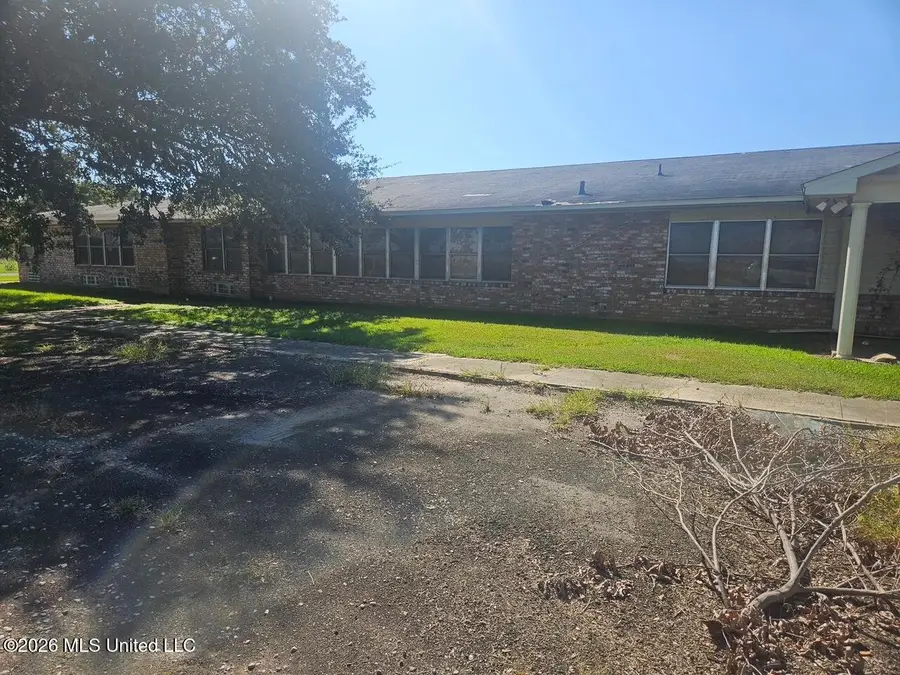 901 Verona Street, Newellton, LA 71357 - #3