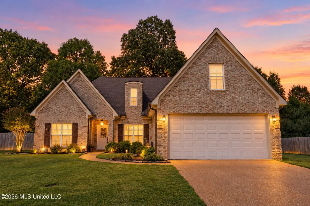 903 Falcon Street, Senatobia, MS 38668 - #1