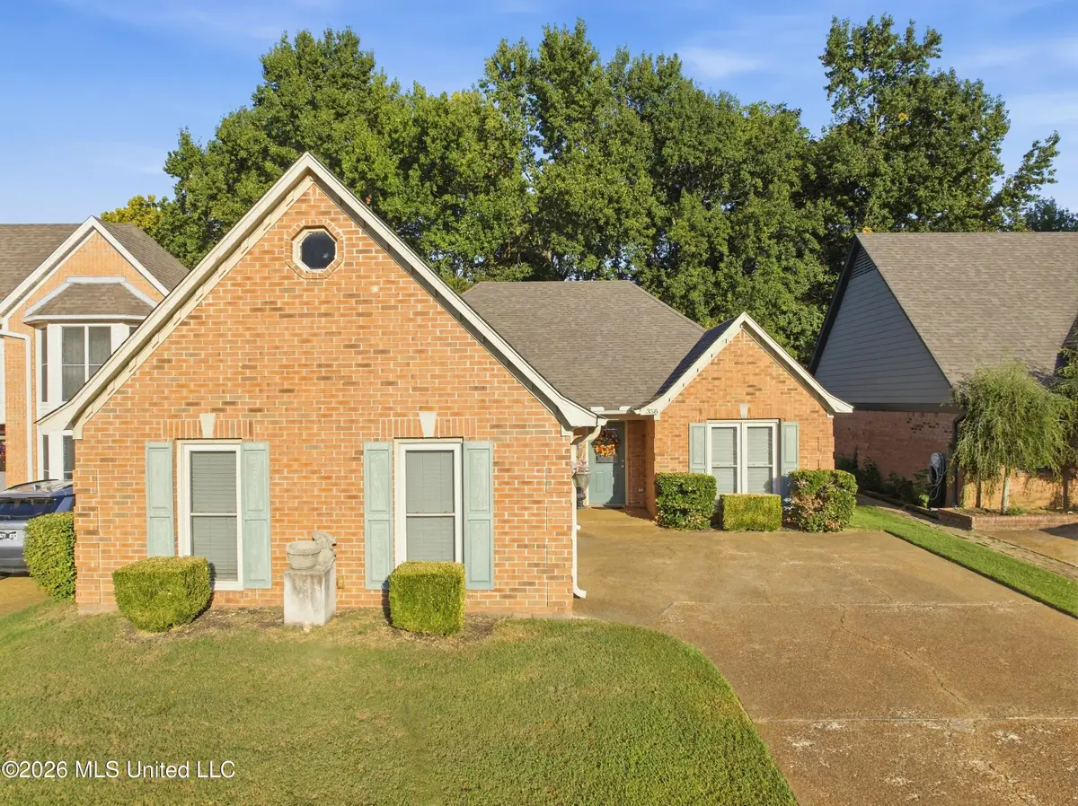 358 Fairway Oaks Drive, Hernando, MS 38632 - #1