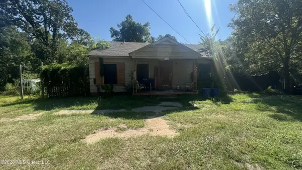 1914 Shady Lane Drive, Jackson, MS 39204