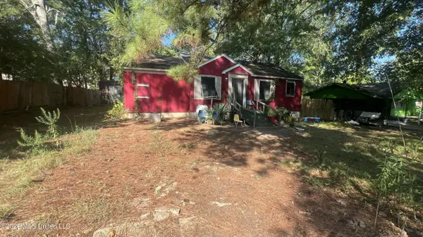 1911 Shady Lane Drive, Jackson, MS 39204