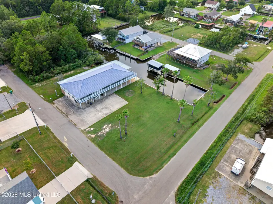 10017 Mississippi Street, Bay Saint Louis, MS 39520 - #3