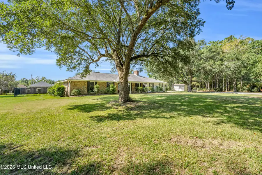 530 Bismark Street, Bay Saint Louis, MS 39520 - #2