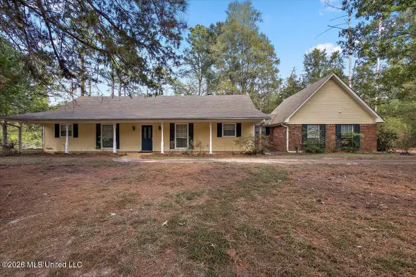 116 Sage Hills Drive, Byram, MS 39170