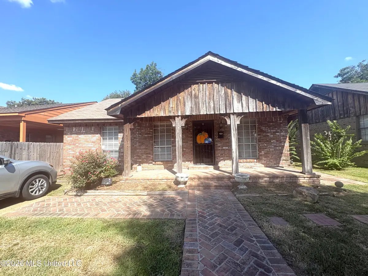 1619 Peacock Avenue, Clarksdale, MS 38614 - #1