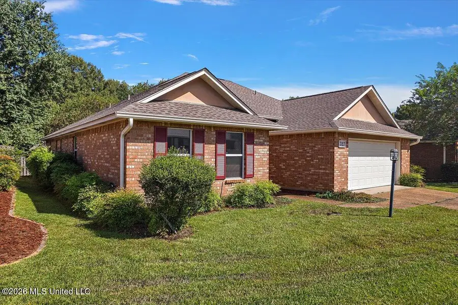 327 E Cascades Circle, Clinton, MS 39056 - #3