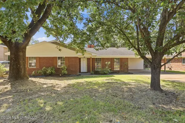 5225 Sunnyvale Drive, Jackson, MS 39211