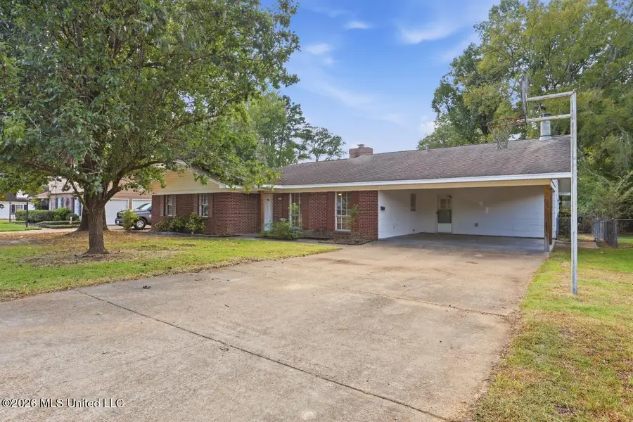 5225 Sunnyvale Drive, Jackson, MS 39211 - #3