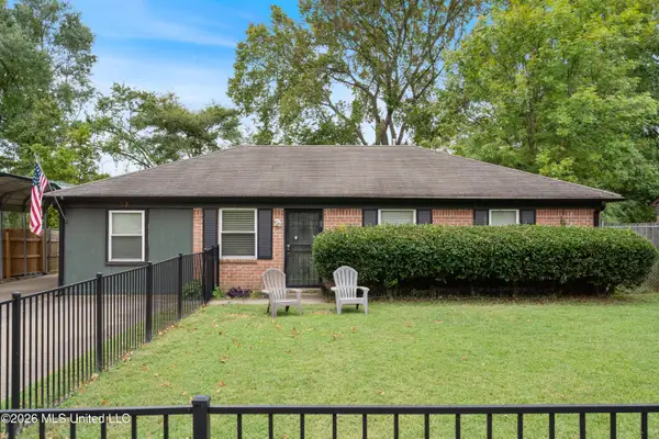 37 Hillbrook Drive, Southaven, MS 38671