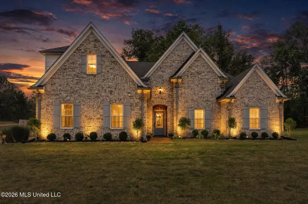 963 Buttermilk Drive, Nesbit, MS 38651