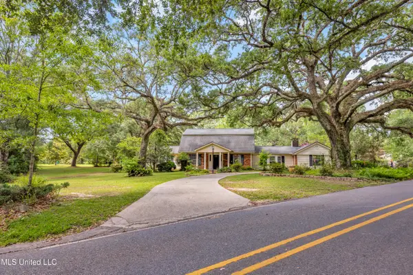 9618 Paige Bayou Road, Vancleave, MS 39565
