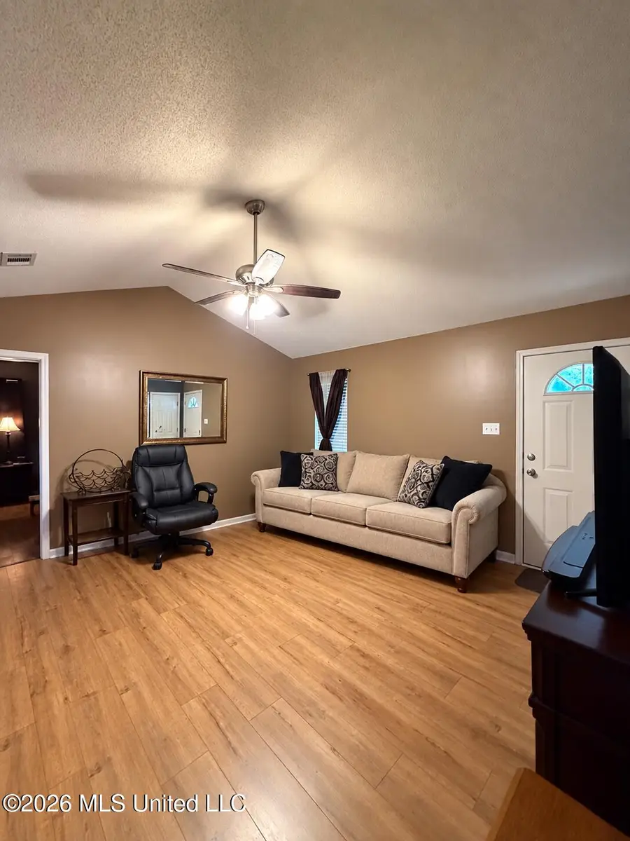 7424 Grace Boulevard, Horn Lake, MS 38637 - #2