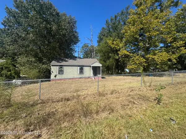 2885 Arbor Hills Drive, Jackson, MS 39212