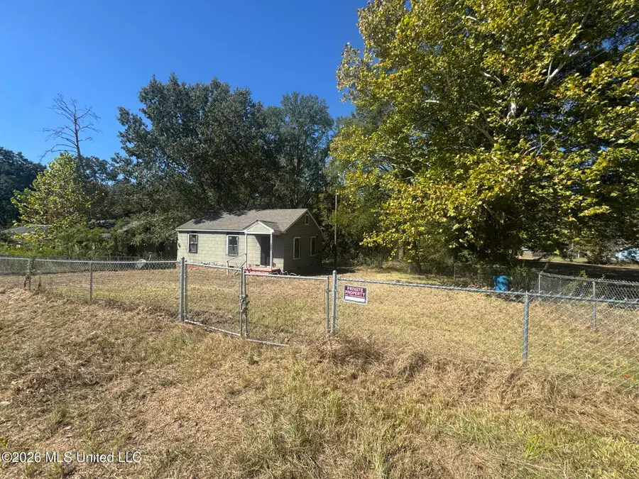 2885 Arbor Hills Drive, Jackson, MS 39212 - #2