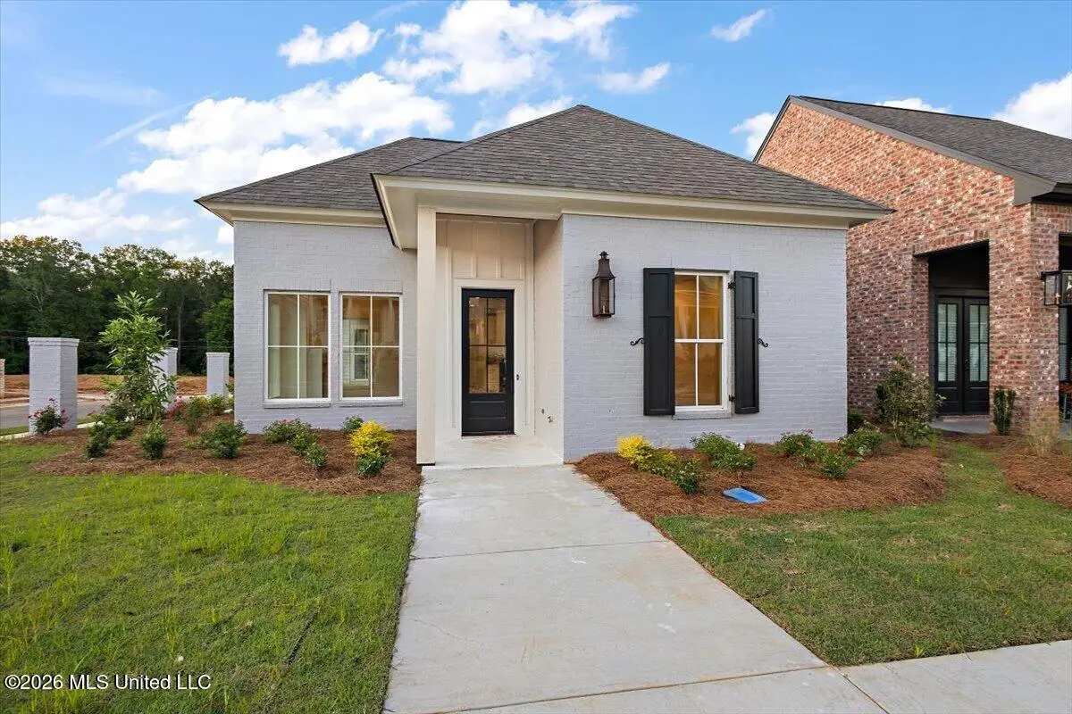 136 Water Street, Madison, MS 39110 - #1
