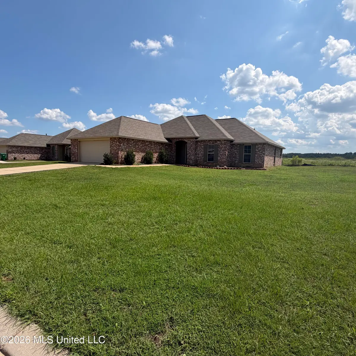 345 Brannan Avenue, Byram, MS 39272 - #1