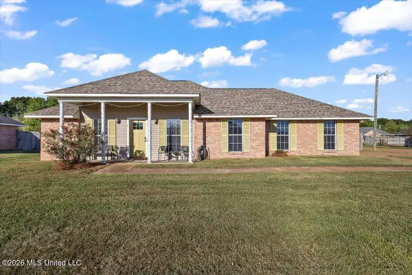 1018 Bullrun Drive, Byram, MS 39272