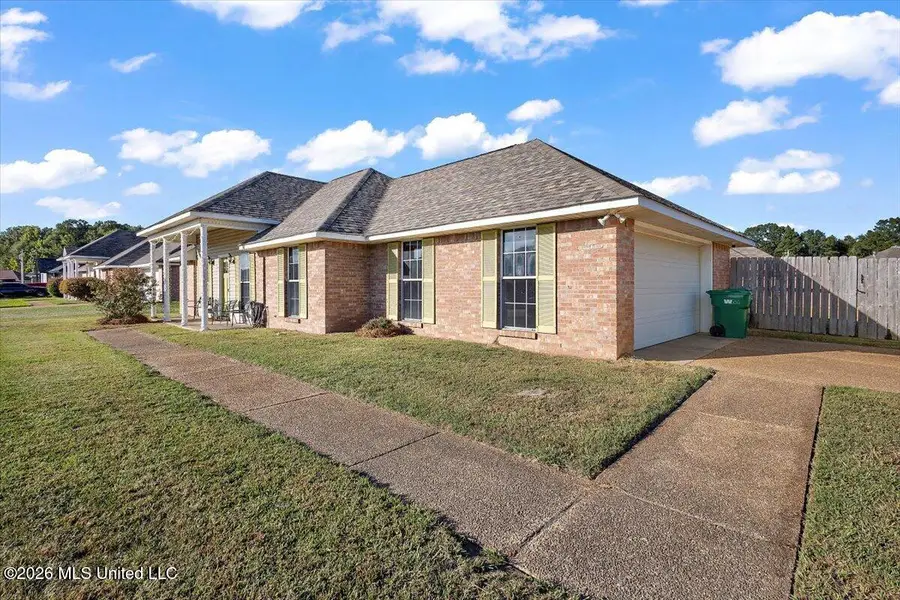1018 Bullrun Drive, Byram, MS 39272 - #3