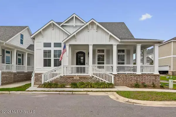 104 Whispering Oaks Drive, Pass Christian, MS 39571