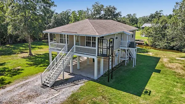 10411 Paradise Lane, Bay Saint Louis, MS 39520