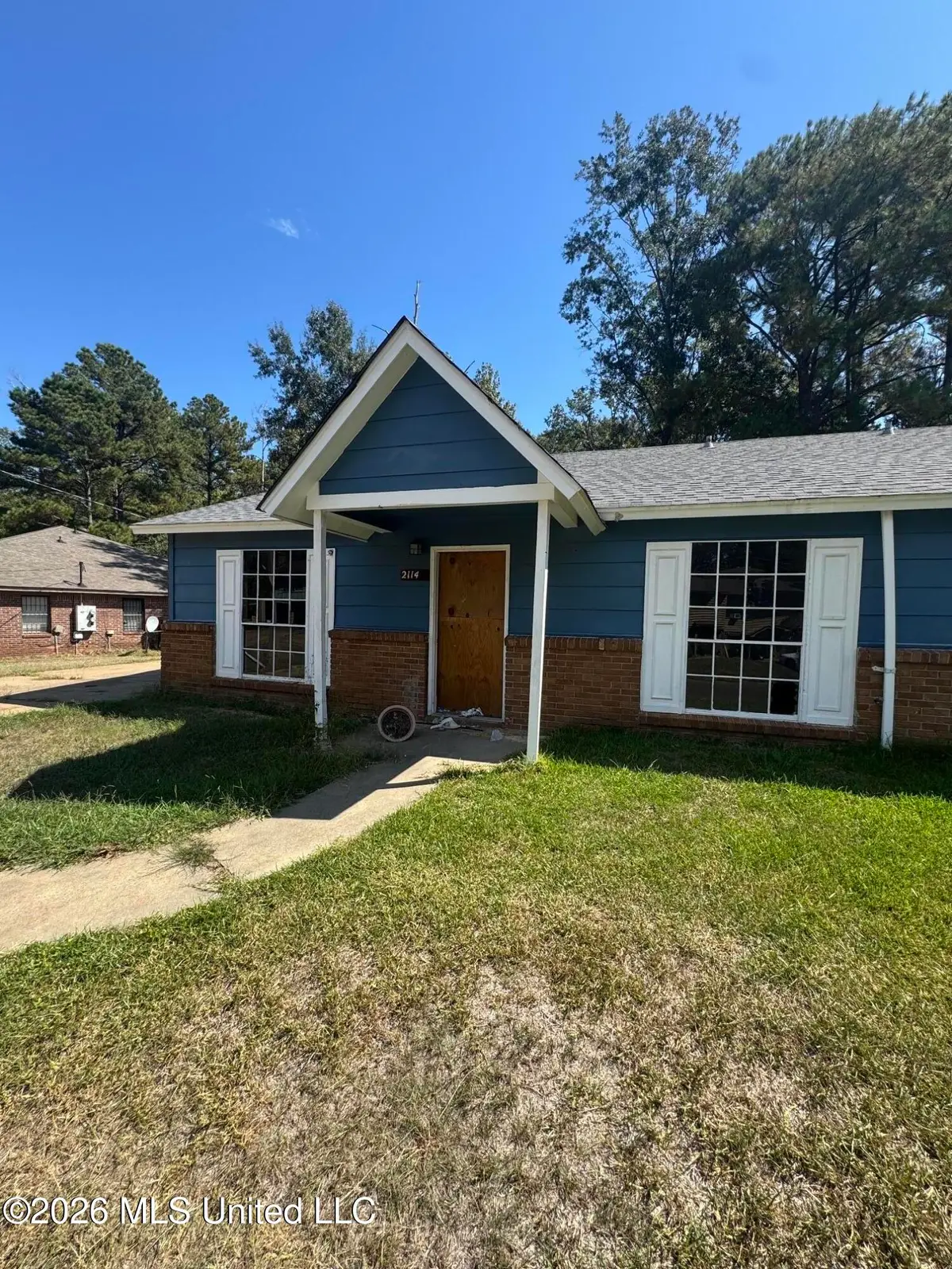 2114 Thousand Oaks Drive, Jackson, MS 39212 - #1