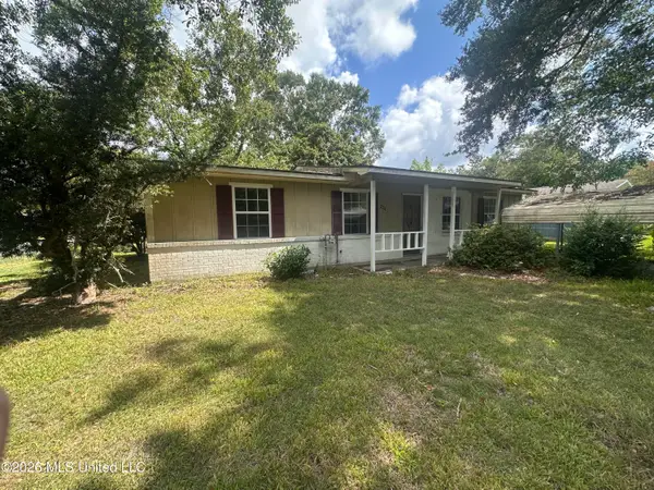 4603 New Hope Avenue, Pascagoula, MS 39581