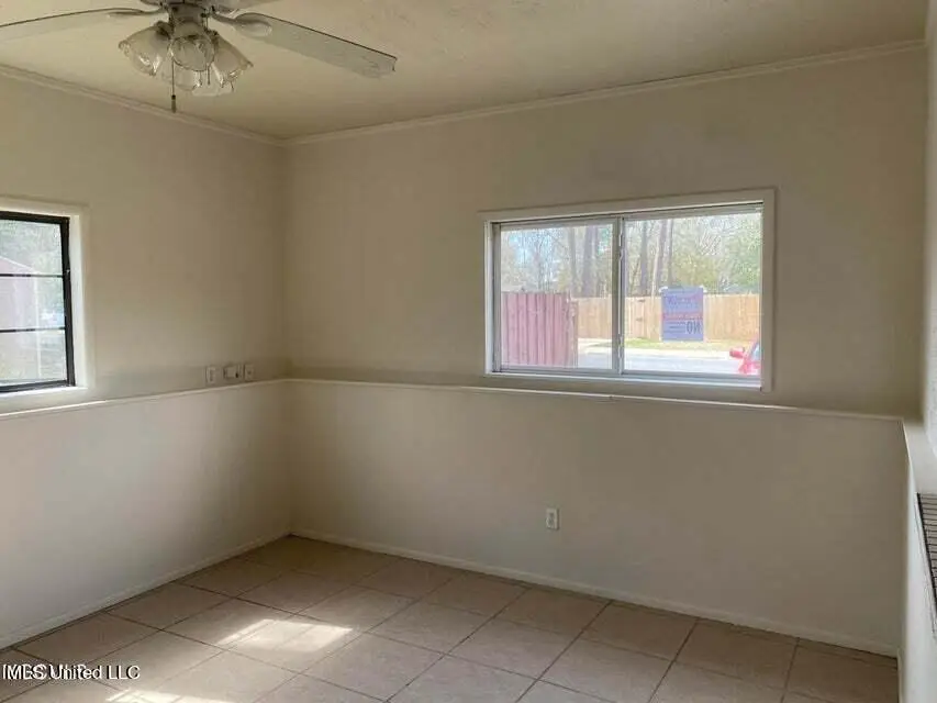 3010 Martin Street, Pascagoula, MS 39581 - #1