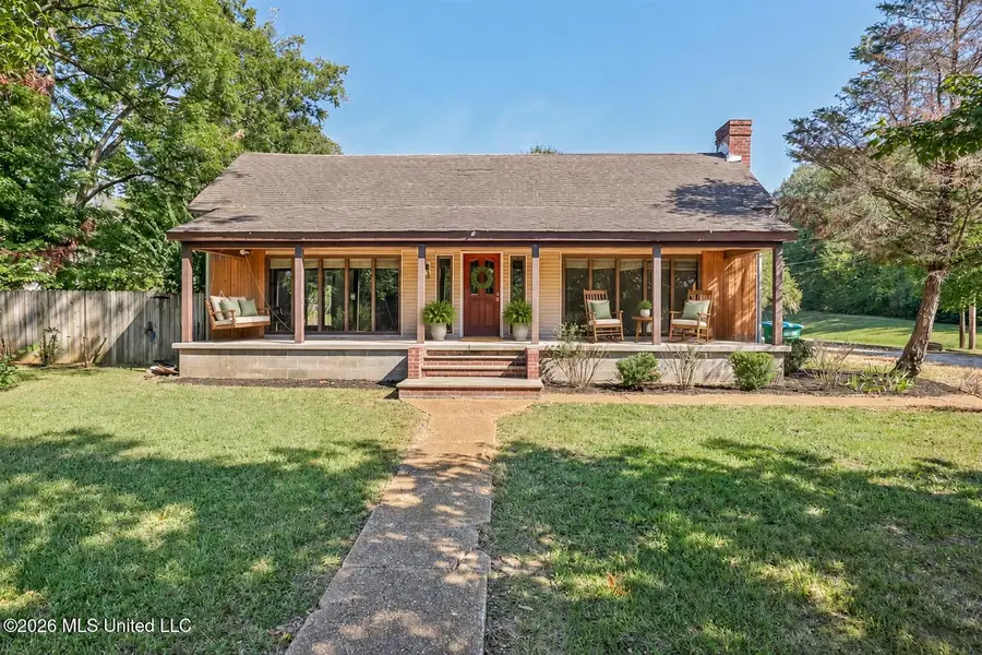 10 W Railroad Avenue, Byhalia, MS 38611 - #2
