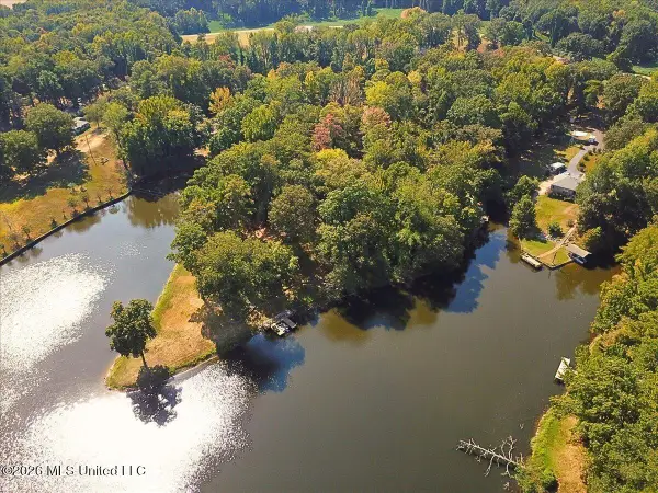 12 Boka Cove, Hernando, MS 38632