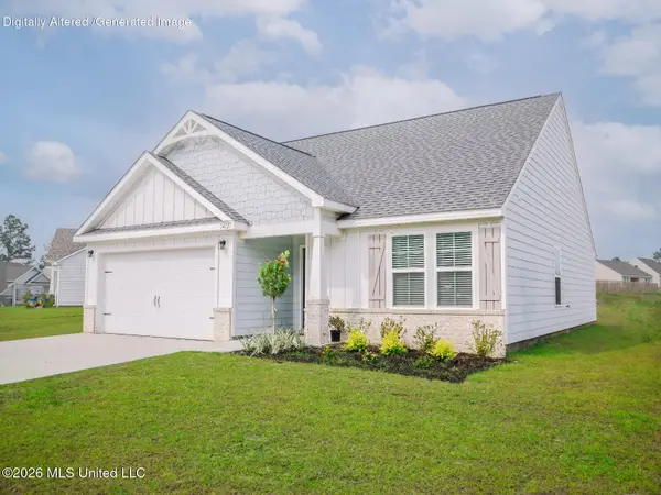 13589 Garland Road, Ocean Springs, MS 39564