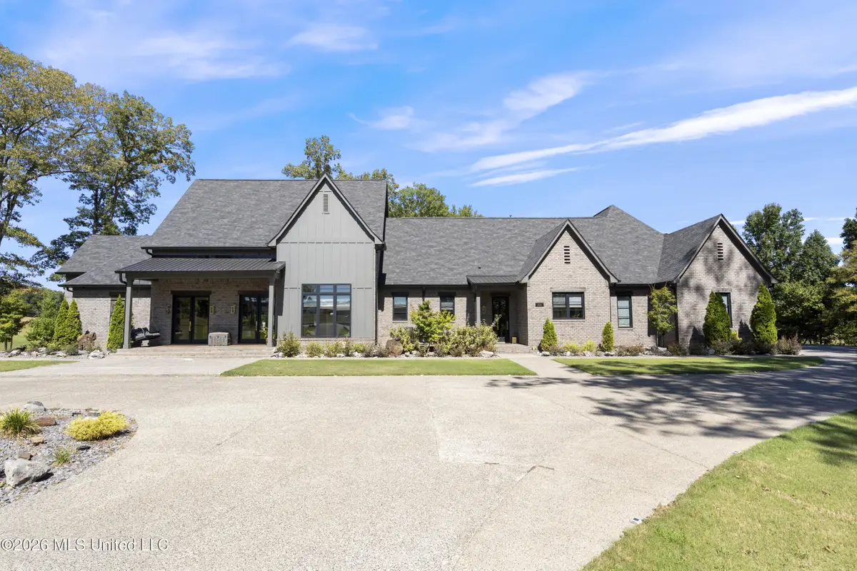 3234 Gracyn Cove, Hernando, MS 38632 - #1
