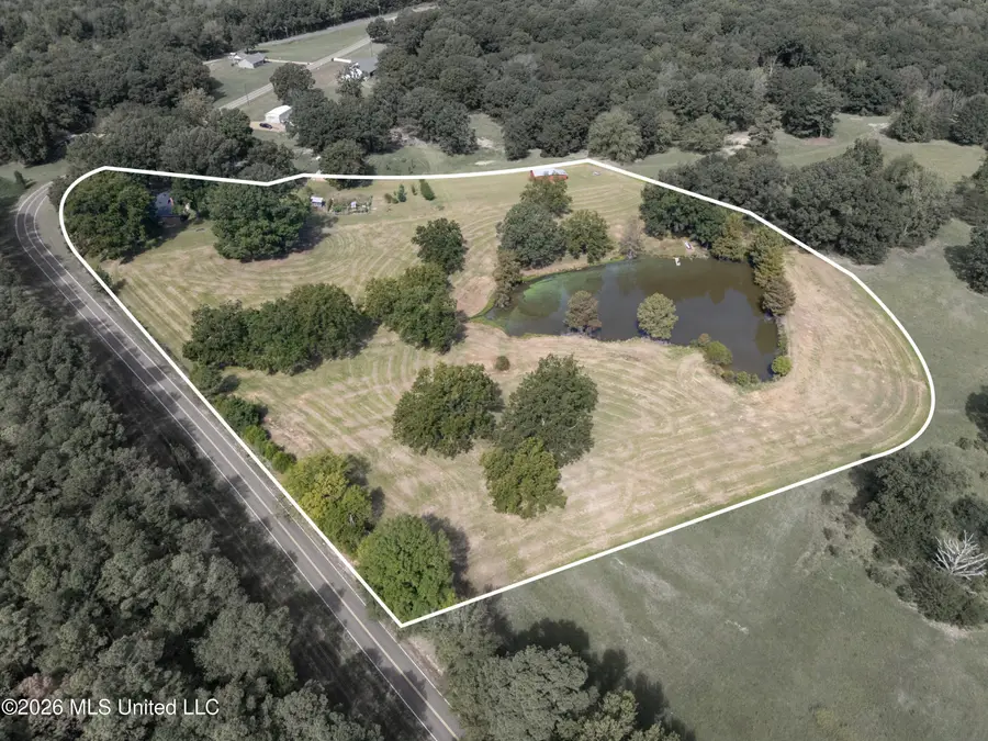 3407 Yellow Dog Road, Senatobia, MS 38668 - #2