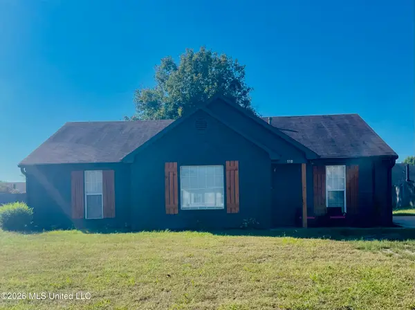 110 Country Meadows Drive, Senatobia, MS 38668
