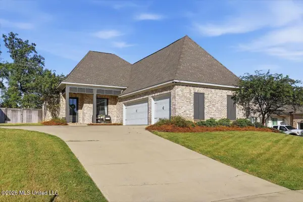 141 Camden Lake Drive, Madison, MS 39110