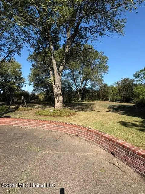 301 Florence Avenue, Clarksdale, MS 38614 - #3