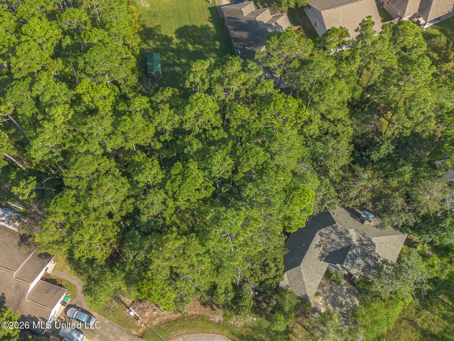 8410 Amoka Court, Diamondhead, MS 39525 - #2