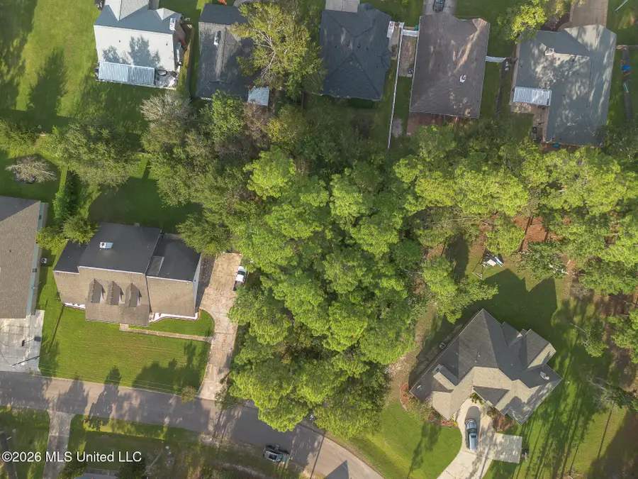 8424 Amoka Place, Diamondhead, MS 39525 - #2