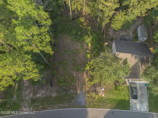 10997 Ala Moana Street, Diamondhead, MS 39525