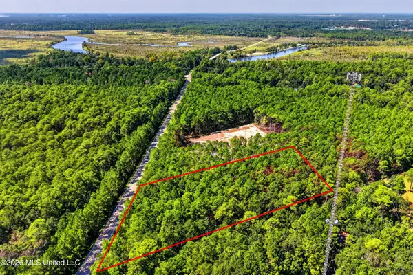 Parcel 4 Menge Avenue, Pass Christian, MS 39571