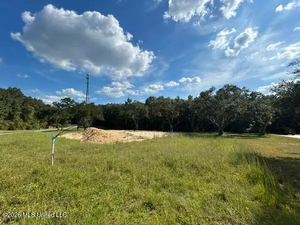 25049 Magnolia Boulevard, Pass Christian, MS 39571